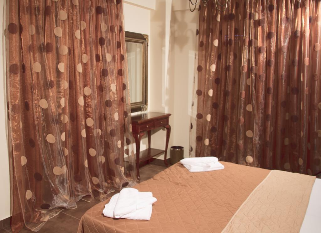Iris Spa Loutra Edipsou  Zimmer foto